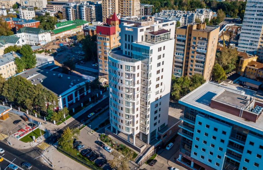 Обложка объекта "River House"